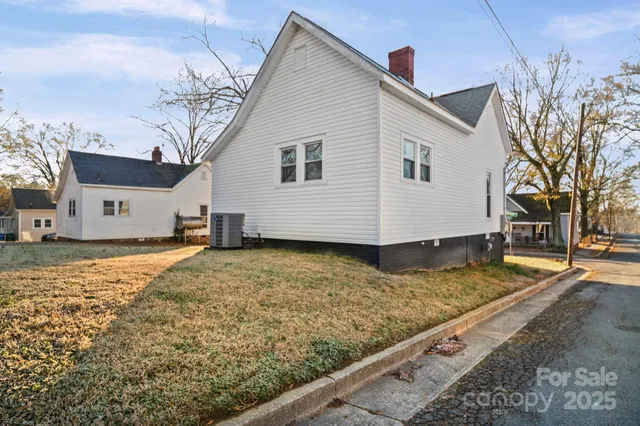 $159,975 | 526 Graham Street, Albemarle, NC 28001