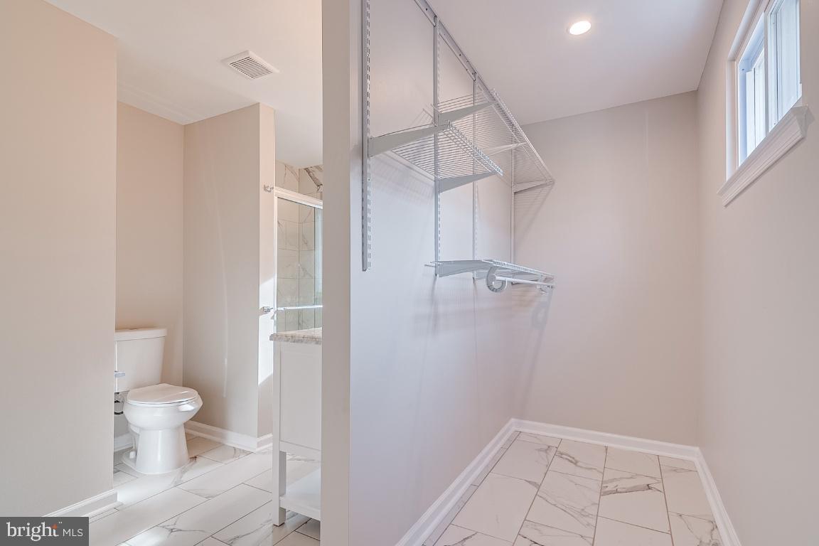 8601 Parliament Drive Springfield, VA 22151 - Photo 18 of 28