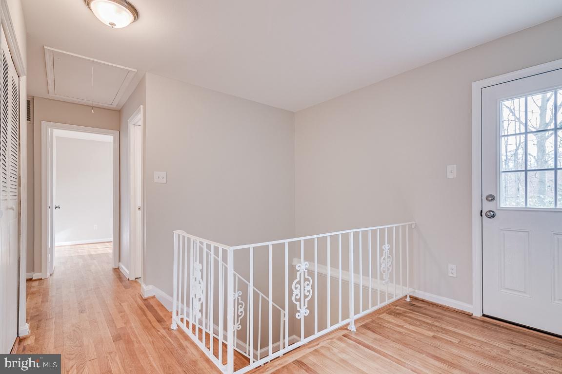 8601 Parliament Drive Springfield, VA 22151 - Photo 22 of 28