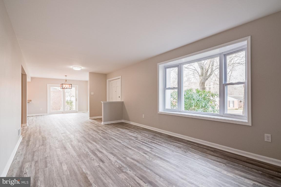 8601 Parliament Drive Springfield, VA 22151 - Photo 10 of 28