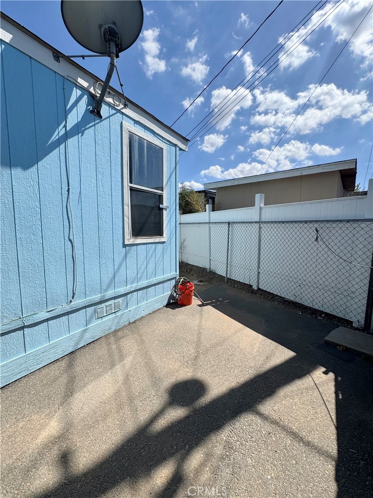 12101 Indiana Riverside, CA 92503 - Photo 18 of 20