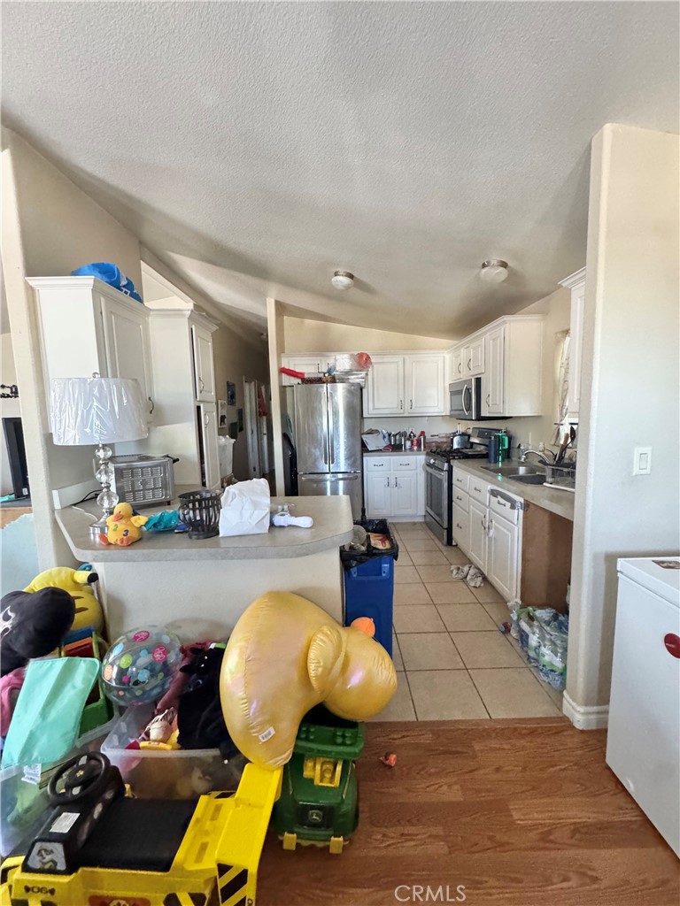 12101 Indiana Riverside, CA 92503 - Photo 4 of 20
