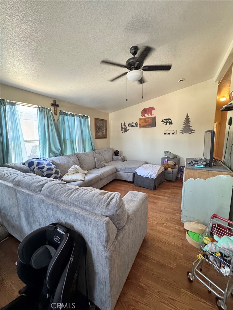 12101 Indiana Riverside, CA 92503 - Photo 6 of 20