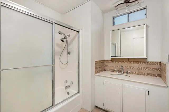 $160,000 | 718 Sycamore Avenue, Unit 193, Vista, CA 92083