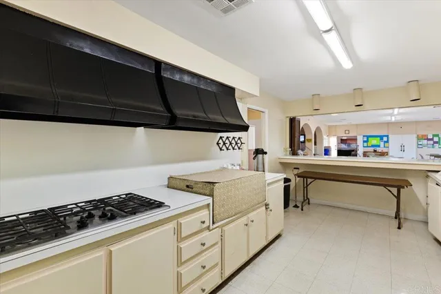 $160,000 | 718 Sycamore Avenue, Unit 193, Vista, CA 92083