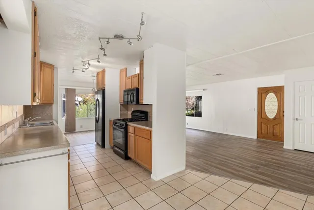 $160,000 | 718 Sycamore Avenue, Unit 193, Vista, CA 92083