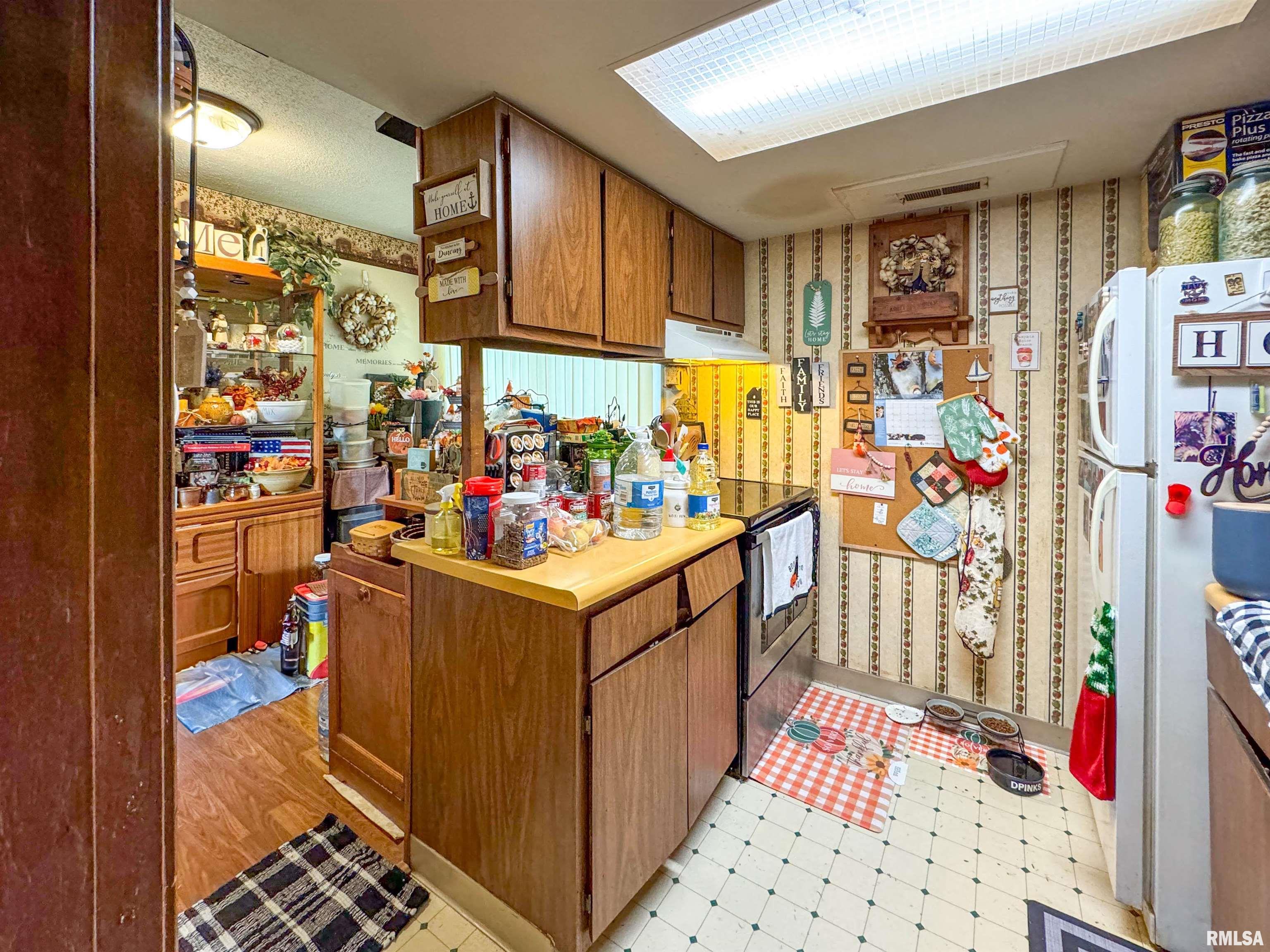 102 E Via Toluca, IL 61369 - Photo 25 of 45