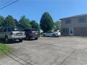 $995 | 102 Park Drive, Unit B, Delmont, PA 15626