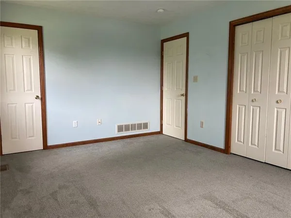 $995 | 102 Park Drive, Unit B, Delmont, PA 15626