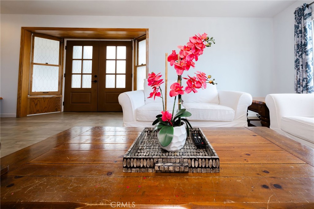 4182 County Road M Orland, CA 95963 - Photo 21 of 54 Living room