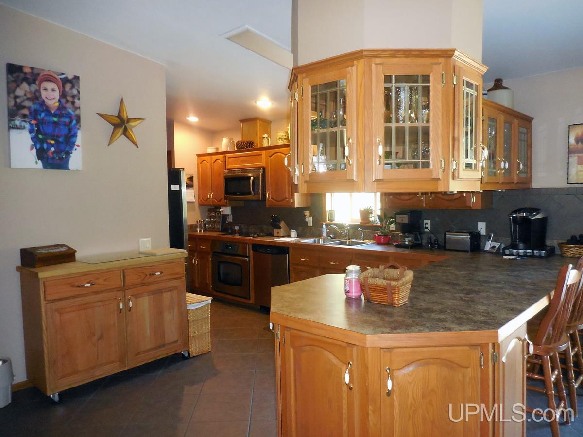 961 Shunk Road Manistique, MI 49854 - Photo 19 of 30 Gallery Image 19