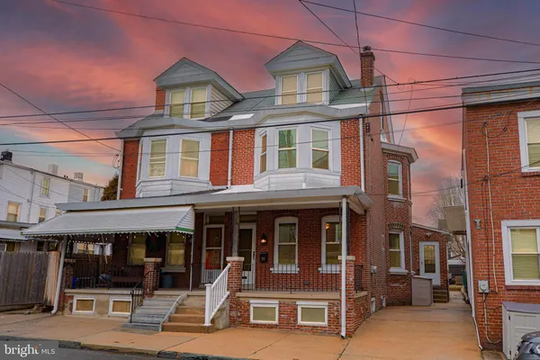 $2,600 | 245 Hurst Street, Bridgeport, PA 19405
