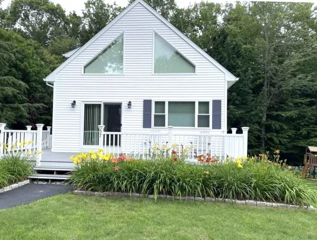 $3,350 | 57 Meetinghouse Road, Keene, NH 03431