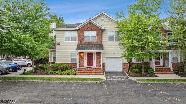 $599,900 | 252 Moonlight Drive, Piscataway, NJ 08854