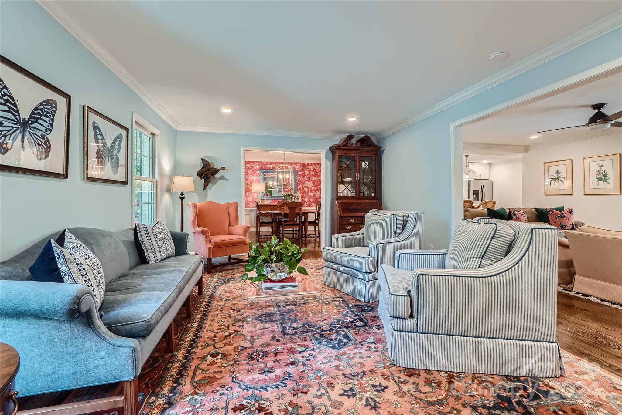 3910 Chevington Road Charlotte, NC 28226 - Photo 4 of 40 a living room with furniture and a couch