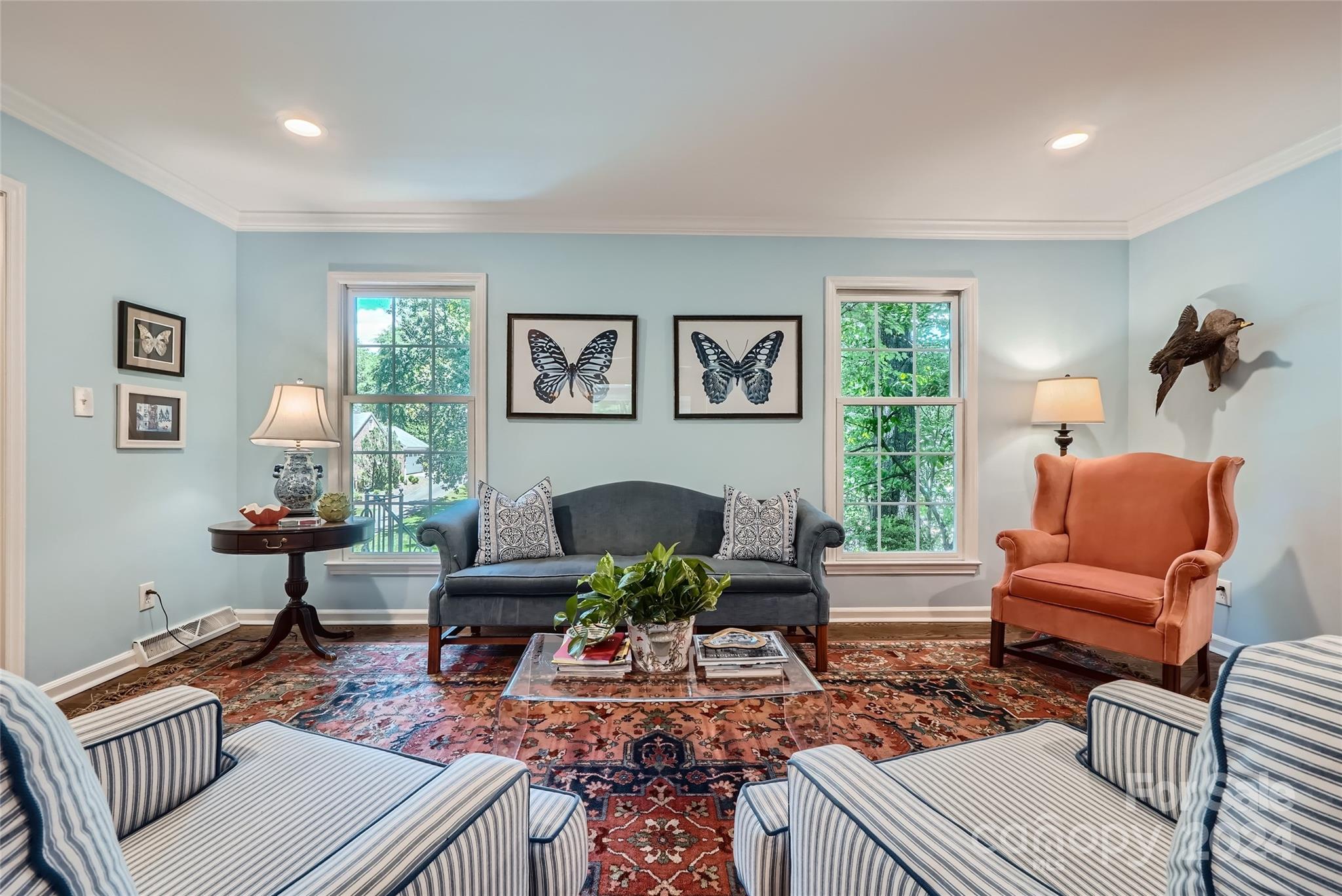 3910 Chevington Road Charlotte, NC 28226 - Photo 7 of 40 a living room with furniture and a window