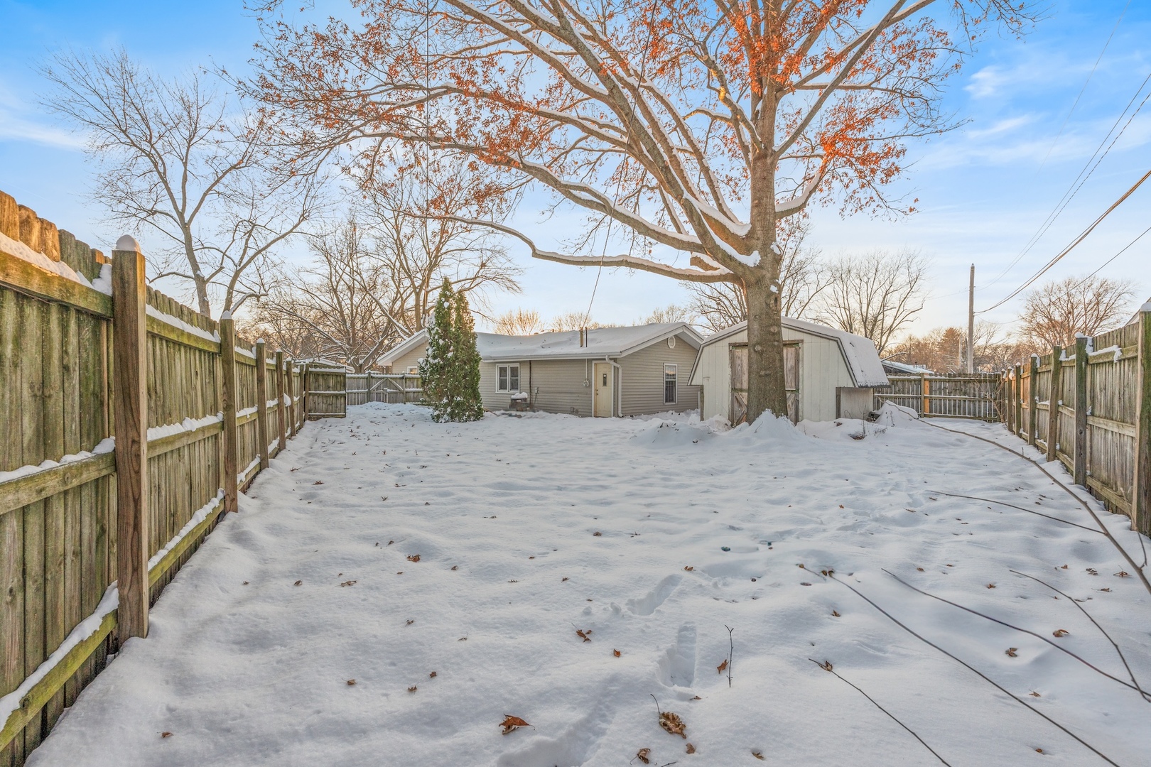 1 North Sycamore Lane North Aurora, IL 60542 - Photo 20 of 27