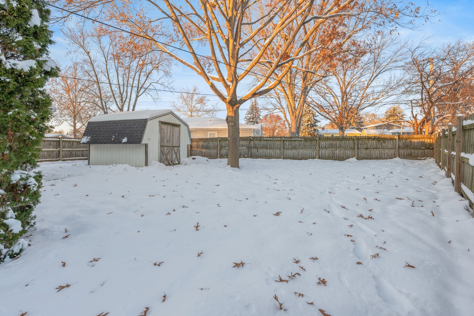 1 North Sycamore Lane North Aurora, IL 60542 - Photo 21 of 27