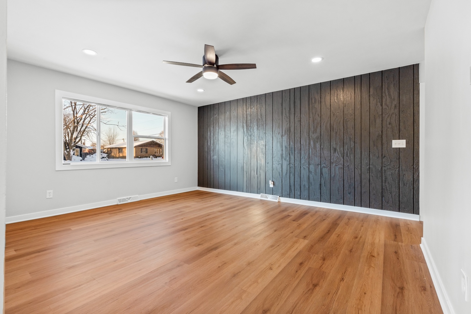 1 North Sycamore Lane North Aurora, IL 60542 - Photo 5 of 27