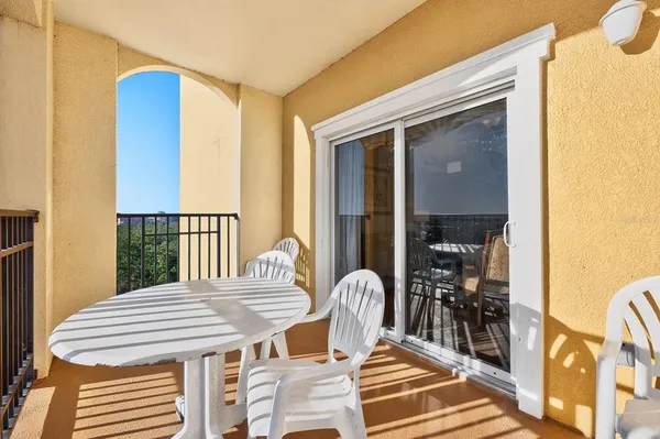 $180,000 | 8125 Resort Village Drive, Unit 5901, Orlando, FL 32821