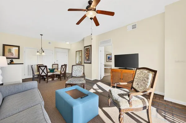 $180,000 | 8125 Resort Village Drive, Unit 5901, Orlando, FL 32821