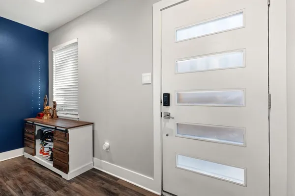 $319,000 | 1118 Galveston Avenue, Unit 5, Fort Worth, TX 76104