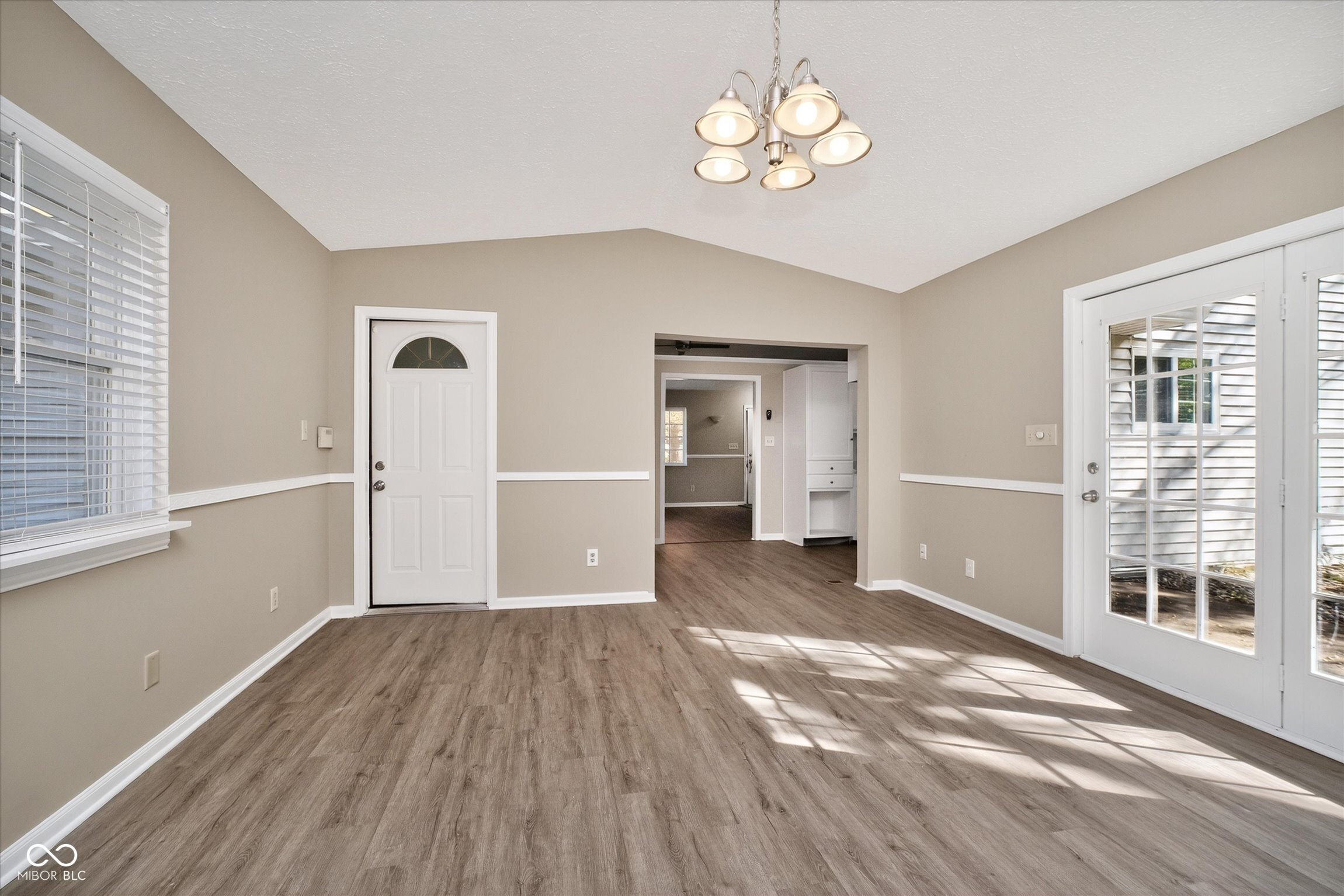 7724 Gordon Way Indianapolis, IN 46237 - Photo 15 of 34