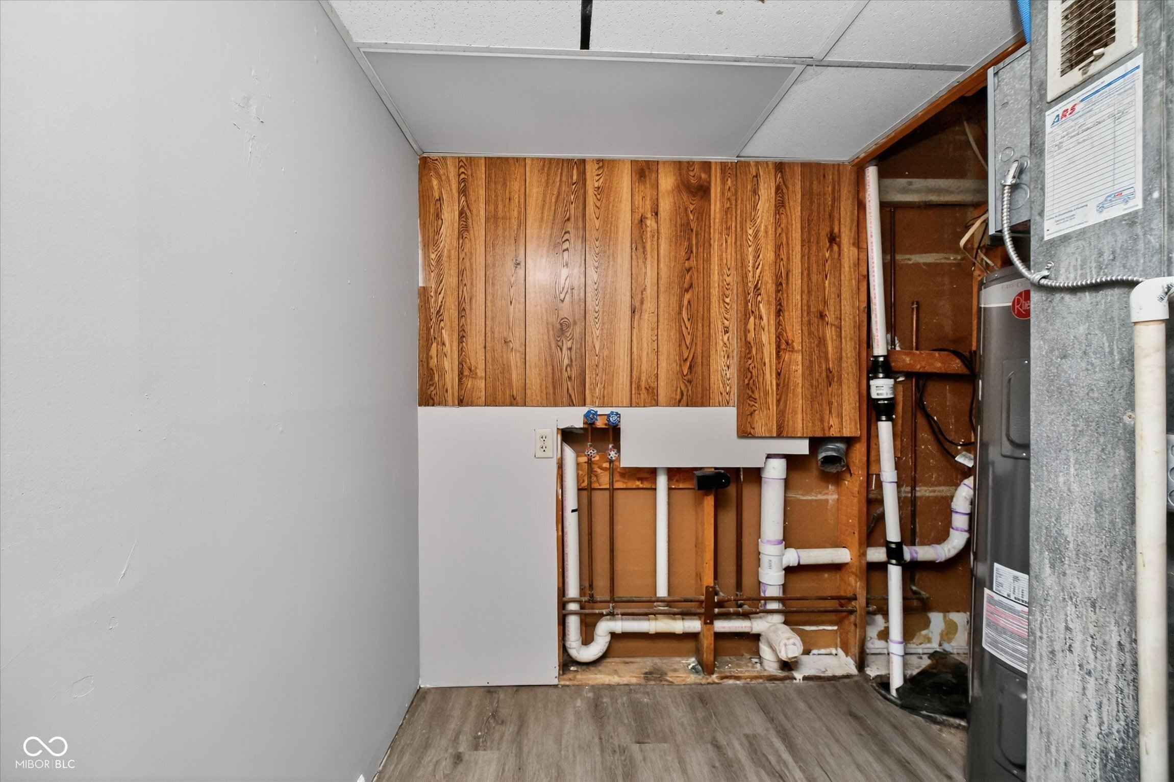 7724 Gordon Way Indianapolis, IN 46237 - Photo 30 of 34