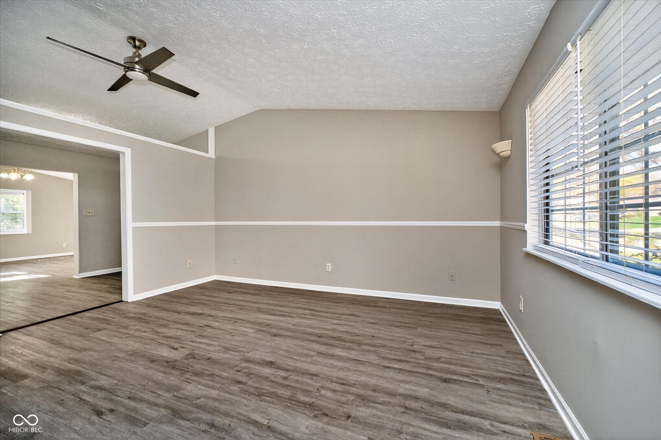 7724 Gordon Way Indianapolis, IN 46237 - Photo 7 of 34