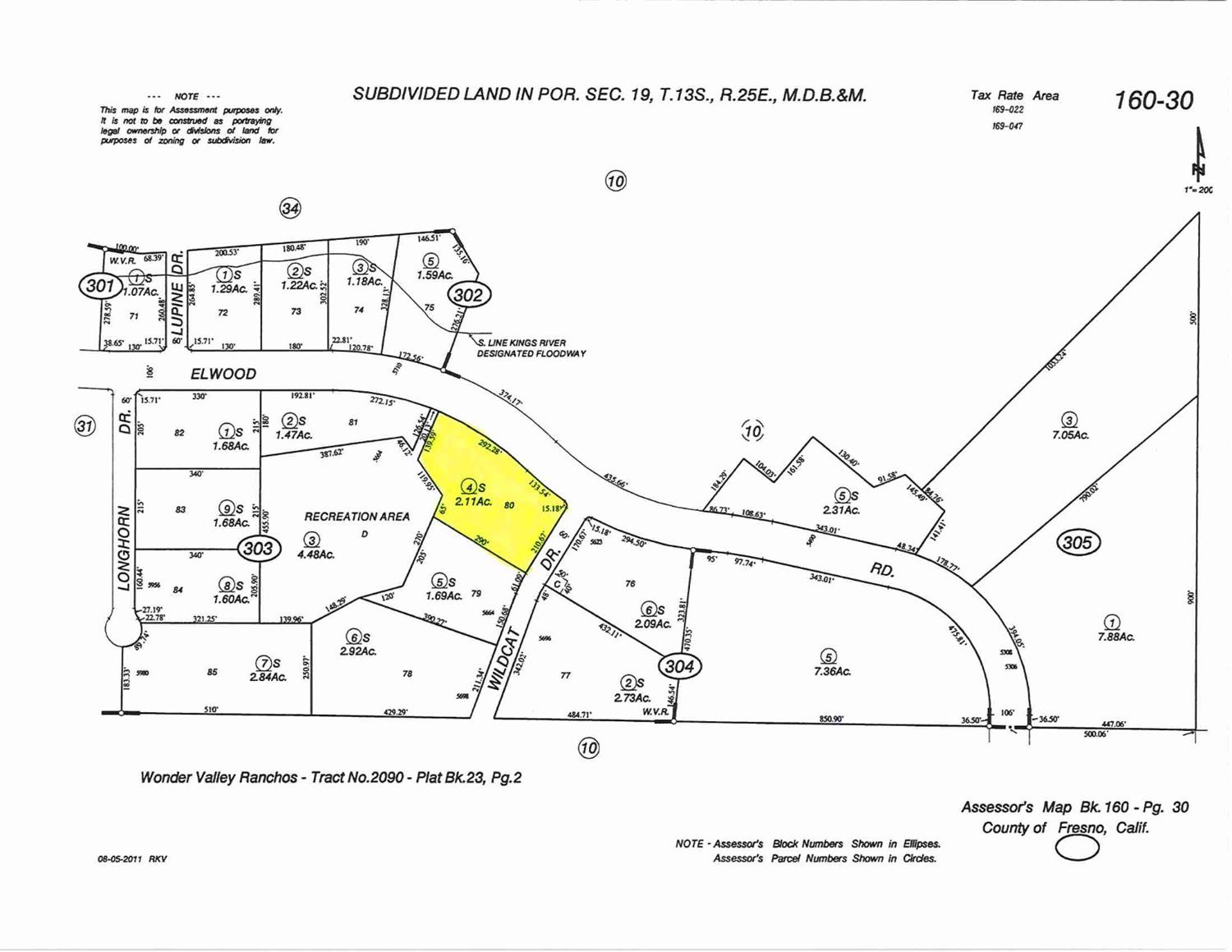 2090 Wonder Valley Sanger, CA 93657 - Photo 4 of 4 a black and white photo of a painting