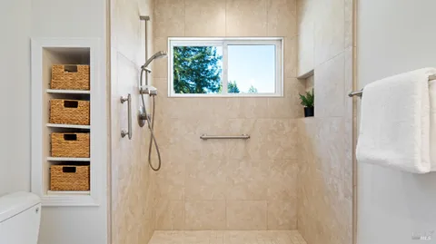 $1,495,000 | 5 Viox Way, San Rafael, CA 94901