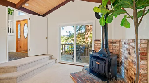 $1,495,000 | 5 Viox Way, San Rafael, CA 94901