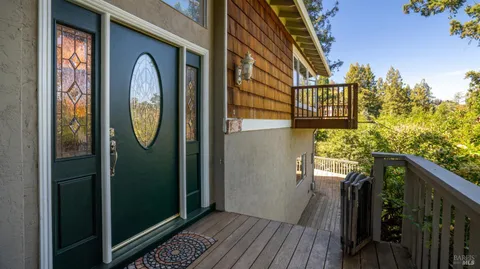 $1,495,000 | 5 Viox Way, San Rafael, CA 94901