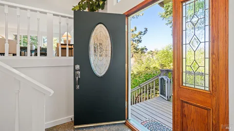 $1,495,000 | 5 Viox Way, San Rafael, CA 94901