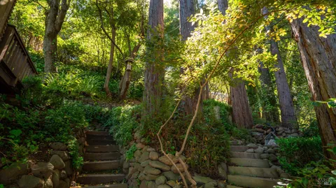 $1,495,000 | 5 Viox Way, San Rafael, CA 94901