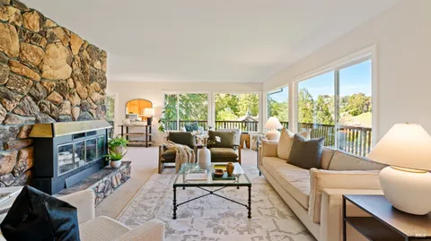 $1,495,000 | 5 Viox Way, San Rafael, CA 94901