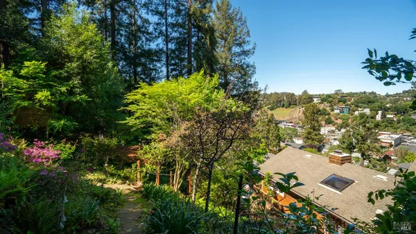 $1,495,000 | 5 Viox Way, San Rafael, CA 94901