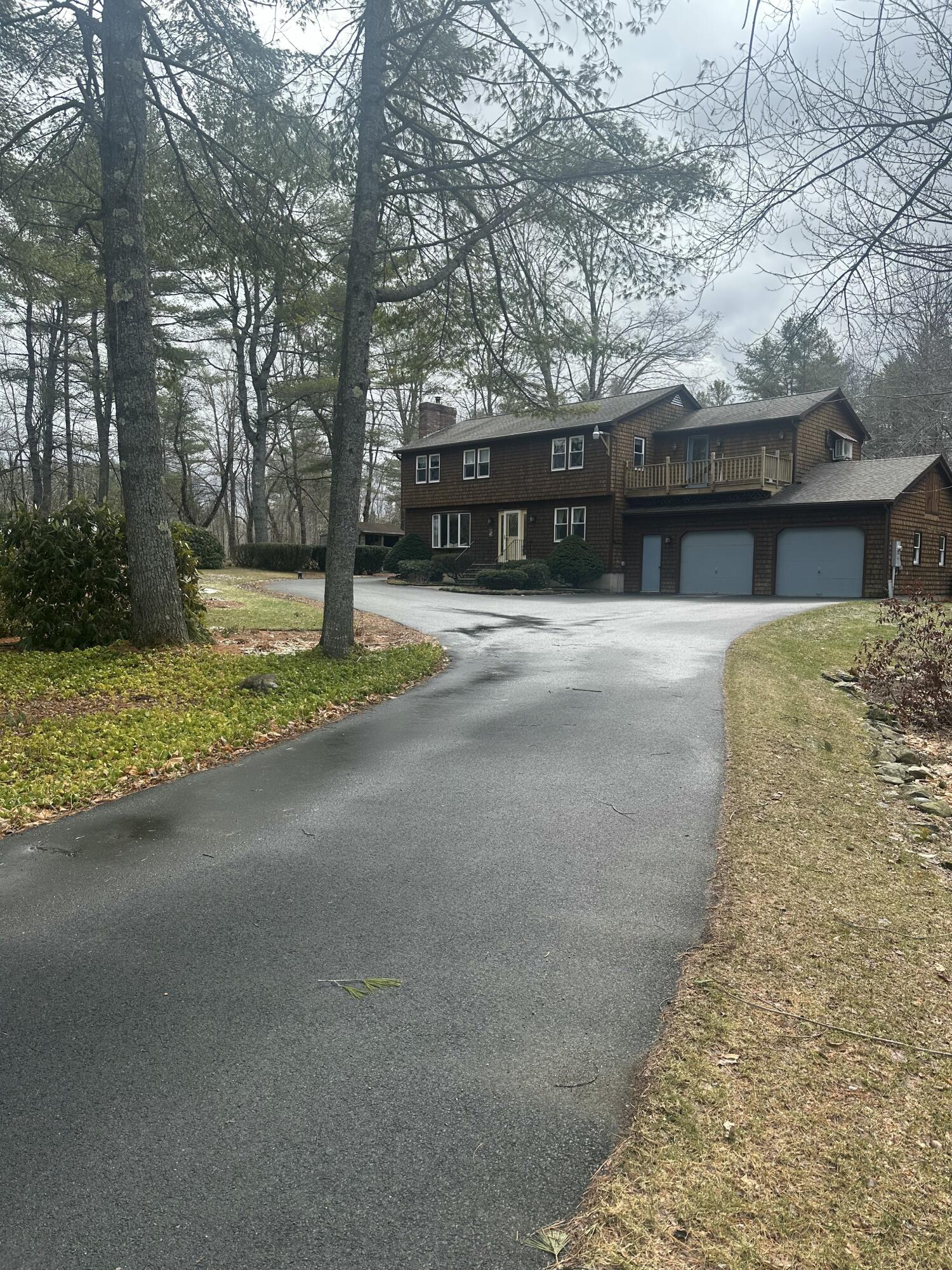 271 Hampden Road Carmel, ME 04419 - Photo 3 of 64 Driveway