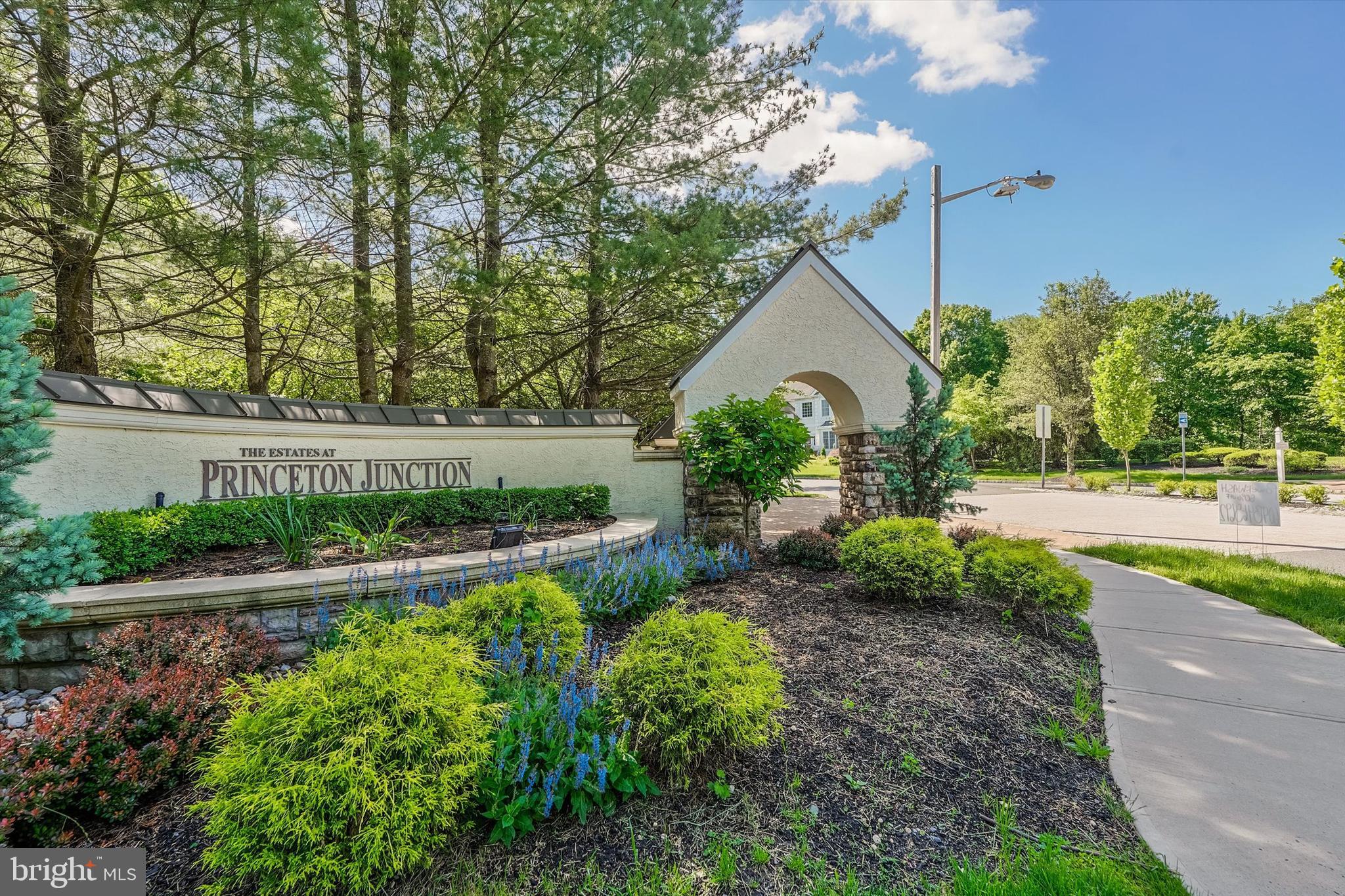 14 Devonshire Drive Princeton, NJ 08540 - Photo 35 of 36 a front view of a house with garden