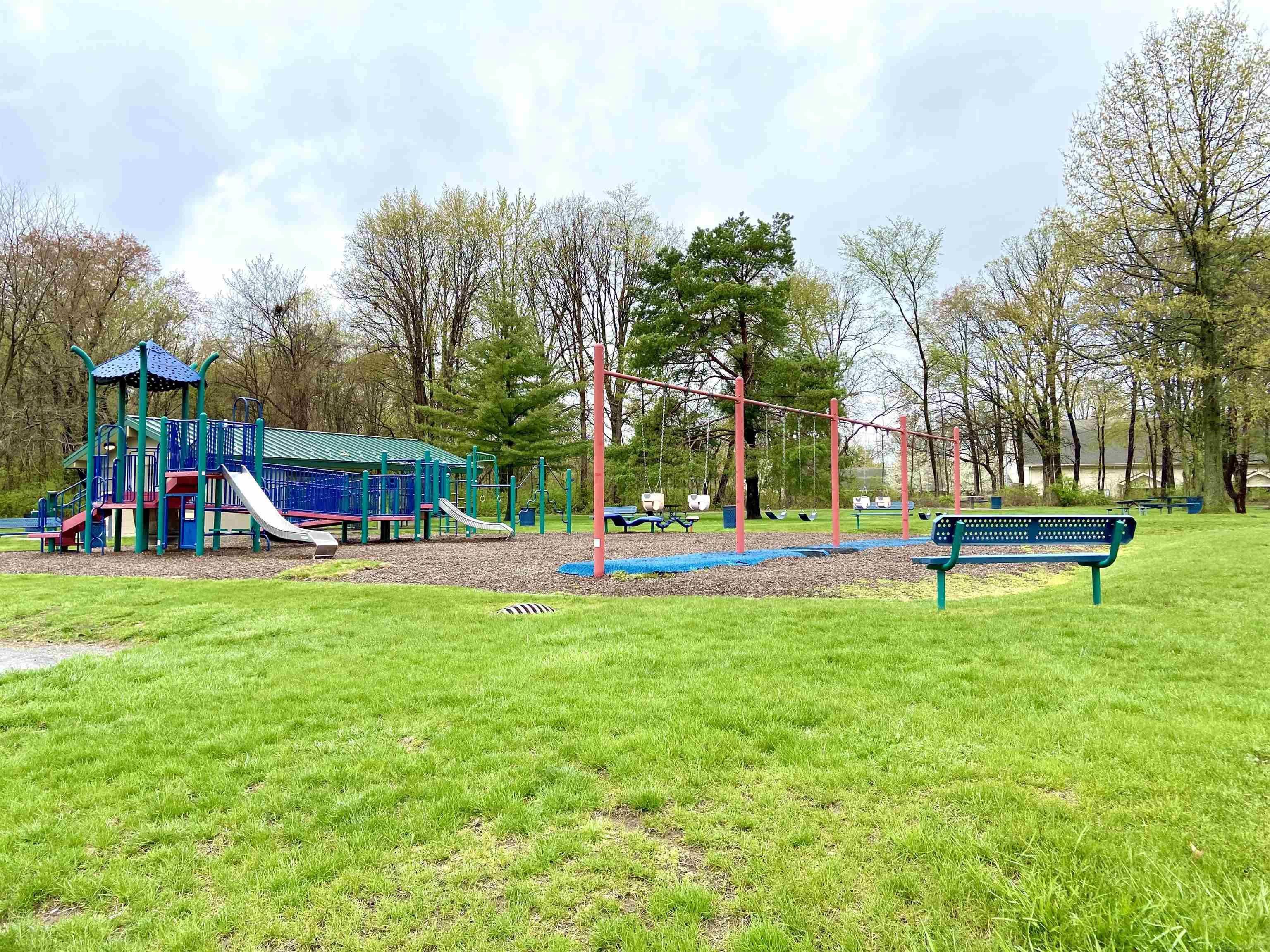 8401 18 18 Mile Road Sterling Heights, MI 48313 - Photo 37 of 41 50212935-7b03ff16-54ab-458b-bcf8-5bc369186e8a.JPG