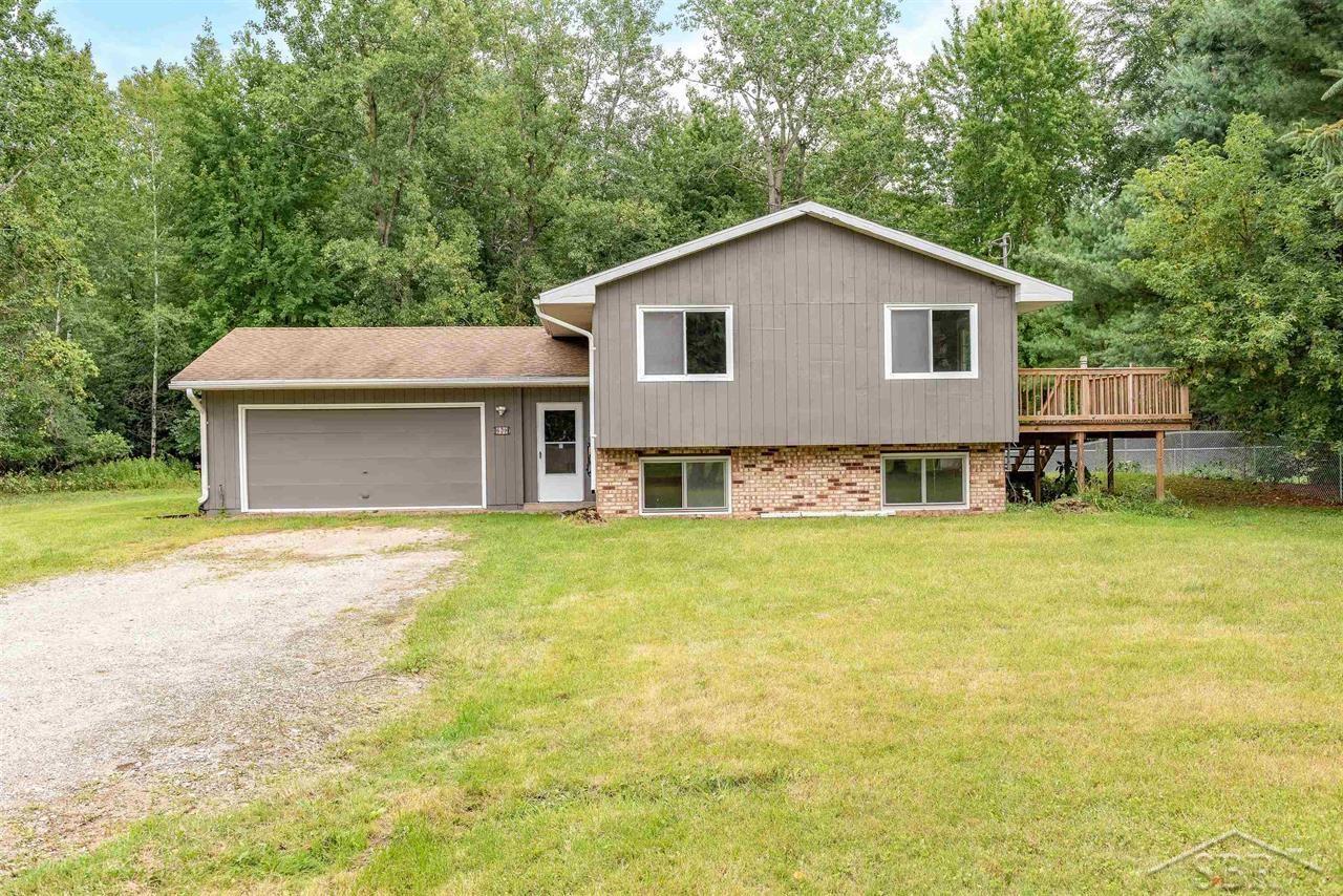 639 South Homer Road Midland, MI 48640 - Photo 1 of 44 50088486.JPG