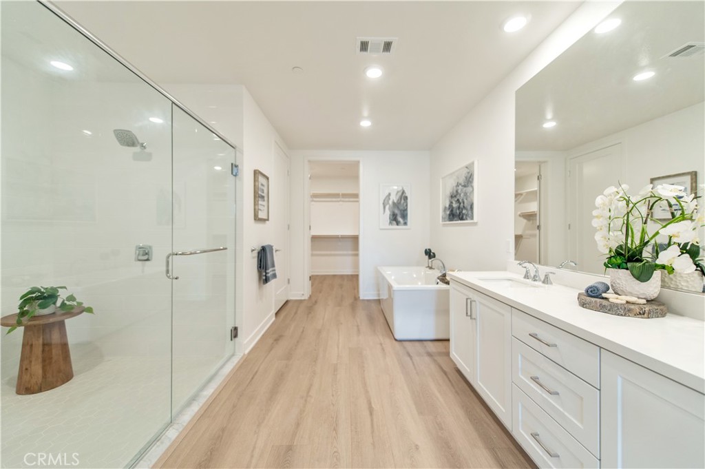 1507 Rivington Irvine, CA 92612 - Photo 17 of 42