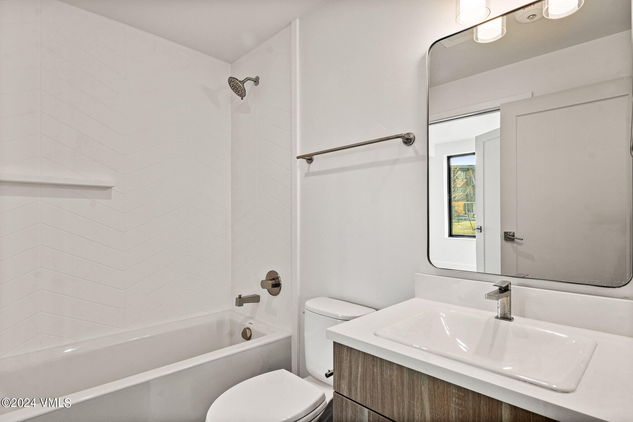 91 Mount Hope Circle, Unit D101 Eagle, CO 81631 - Photo 17 of 17 Bathroom