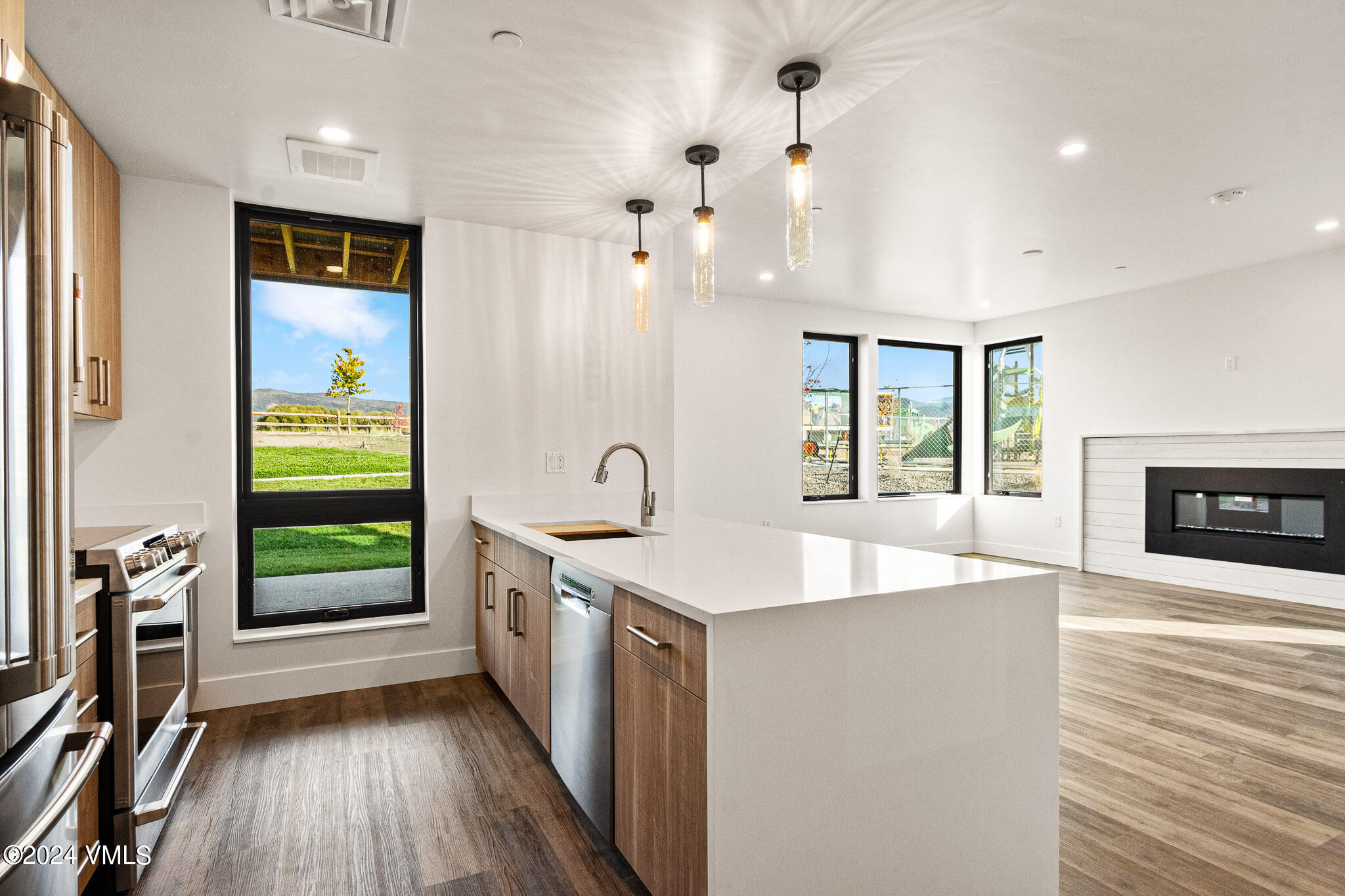 91 Mount Hope Circle, Unit D101 Eagle, CO 81631 - Photo 3 of 17 Kitchen/Great Room