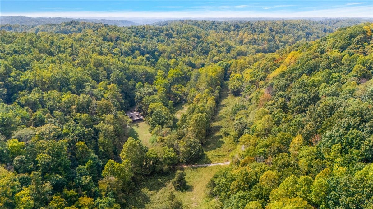 740 Leath Chapel Road Bethpage, TN 37022 - Photo 33 of 33 Gallery Image 33