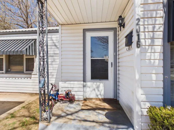 a view of a entryway door of the house