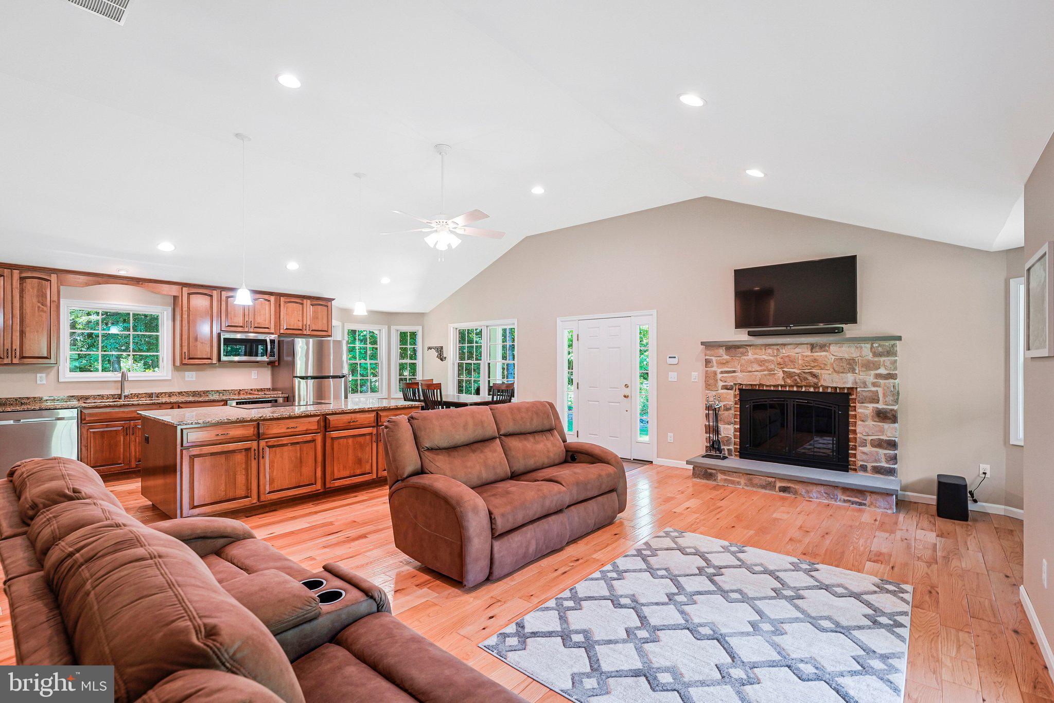 4740 Ford Fields Road Myersville, MD 21773 - Photo 9 of 32