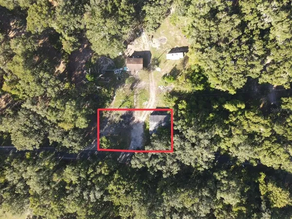 $79,900 | 17446 Southeast 134th Ave Road, Weirsdale, FL 32195