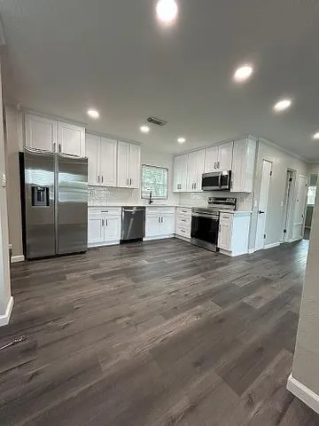 $349,999 | 50 Community Drive, DeBary, FL 32713