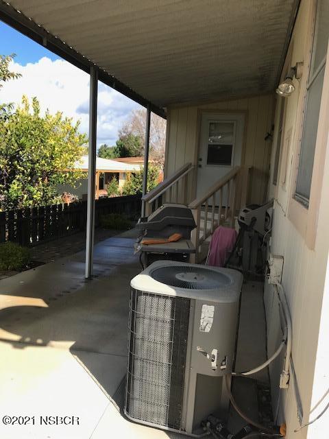 90 Rio Vista Solvang, CA 93463 - Photo 17 of 19 90 Rio Vista side AC